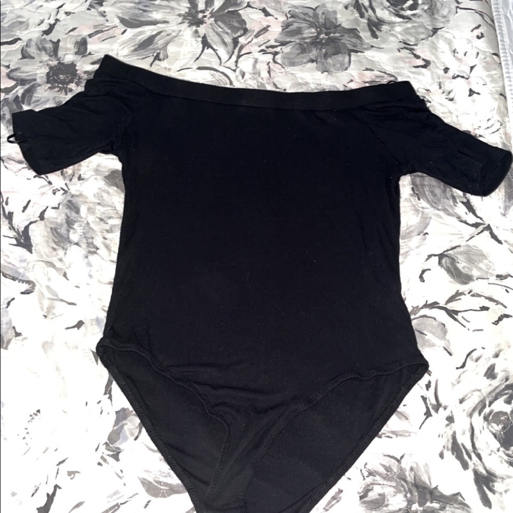 Off the shoulders body suit